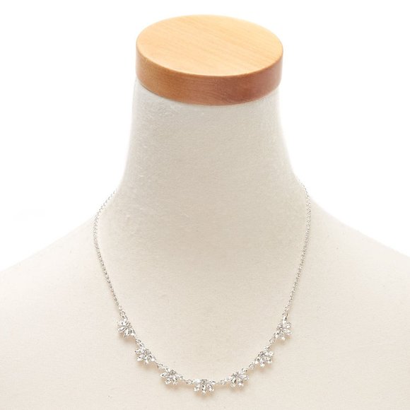 Pretty In Polkadot: Currently Craving: Sparkle Statement Necklace - Foto 5